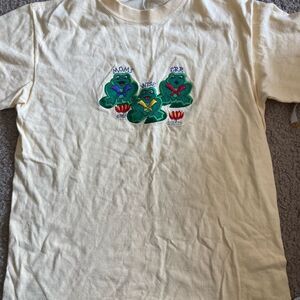 Adorable Vintage Embroidered Frog Moms Are Wiser Yellow Womens Tshirt